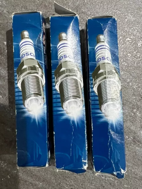 3x Bosch Spark Plugs For Ford Focus Mk1 Mk2 1.6 1.8 2.0 RS O/E Quality