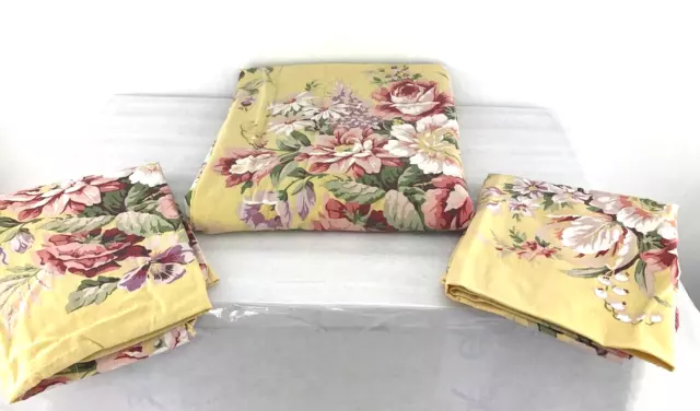 Ralph Lauren Sophie Brooke Queen Flat Sheet & 2 Standard Pillow cases