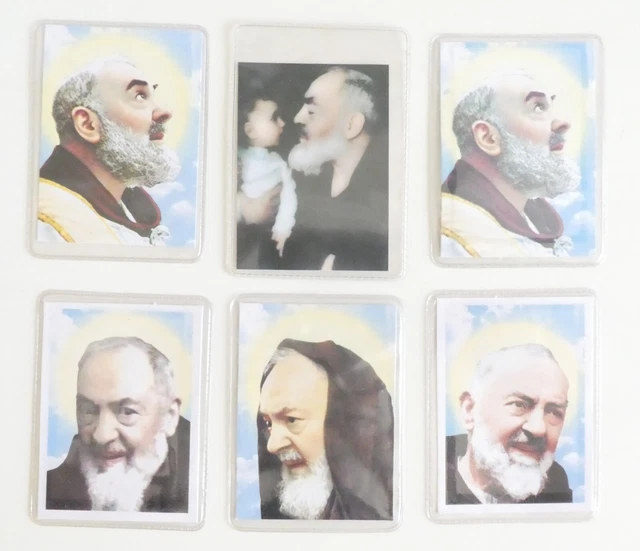Lotto 6 santini Padre Pio da Pietrelcina con reliqua