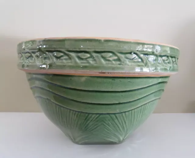 McCoy 1920's/30's Vintage Green SUNBURST Yellow Ware Bowl 9 3/4” dia. X 5 3/8”