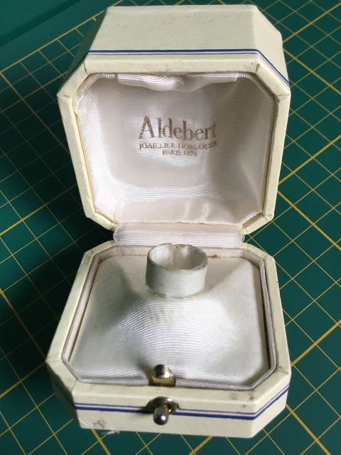 Écrin Vintage CHAUMET Pour Bague - Boîte à Bijoux Ancienne - Occasion