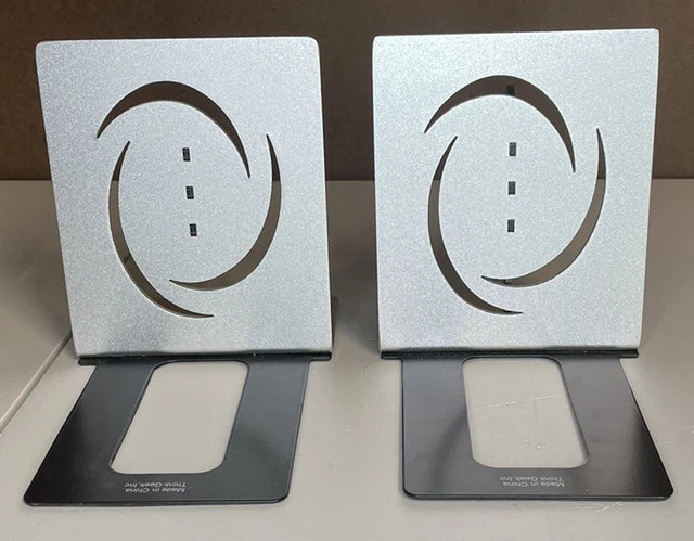 ThinkGeek Portal 2 Bookends Metal Orange Blue ~ Hardly Used Great Condition! 2