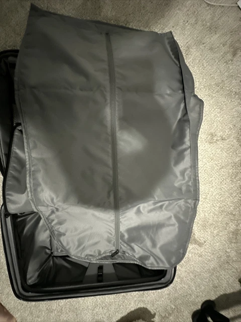 TUMI Alpha 3 Continental Dual Access Carry On 4 Wheel Expandable Travel Bag Blue 13