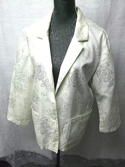 80er Retro-Blazer,leicht sommerlich,Gr.40 m.Blumenmotive,Fb.weiß,wenig getragen