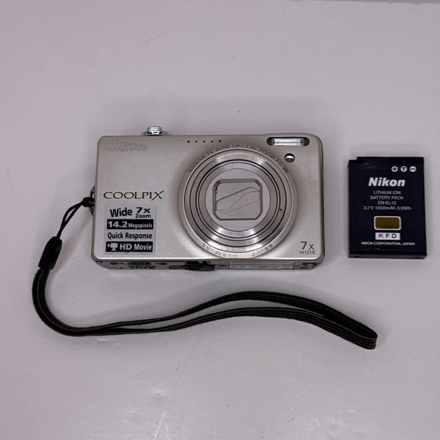 Nikon COOLPIX S6000 シルバー Nikon ニコン COOLPIX S6000 コンパクトデジタルカメラ シルバー