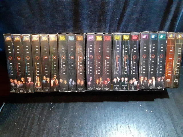 The X Files Box Set Vol. 1 - 6 VHS TAPES lot Of  20 Tape