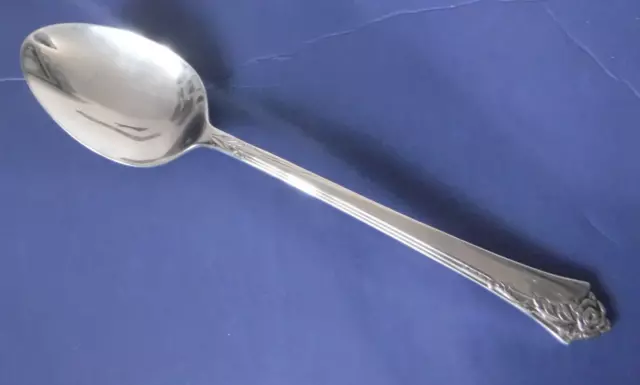 Oneida Damask Rose Serving Spoon Heirloom USA stainless 8 1/2 inch flatware