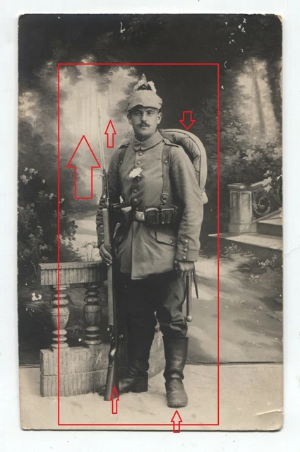 30/44 WK1 Foto  Feldgrauer Soldat  Pickelhaube Gewehr  viel Ausrüstung