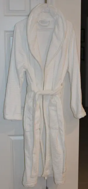 Four Seasons Hotels & Resorts 100% Cotton Spa Bath Robe One Size White