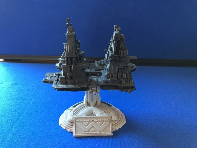 NOSTROMO TOWING REFINERY From Alien 3D printed Painted W Base 1 