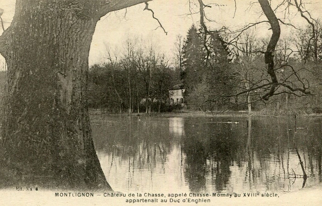 MONTLIGNON Château de la Chasse card called Momay Hunt