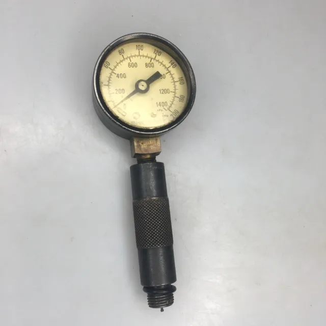Ashcroft  0-200 PSI 0-1400 kPA Pressure Gauge Vintage Face 2 1/4” Diameter