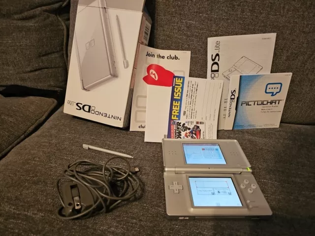 Nintendo DS Lite Handheld Console Gloss Silver CIB - SEE DESCRIPTION!!!