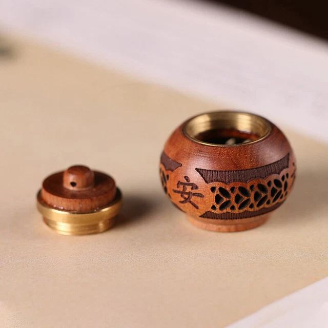 1Pcs Mini Pill Case Sandal Wood Sachet Medicine Pill Storage Hollow Box BII