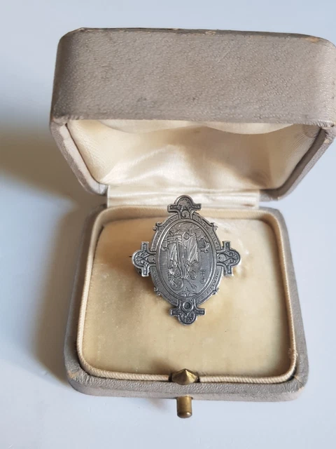 Superbe Broche Vintage De Cyclisme - Club Français - Années 80 - Portée Mais En Bon état