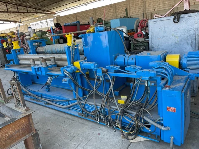 72" x .135" x 40000lbs Bradbury slitting line slitter
