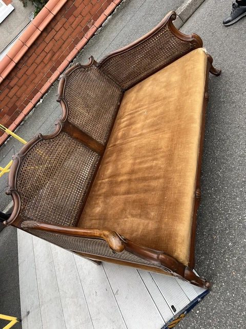 French walnut Victorian 3 piece suite