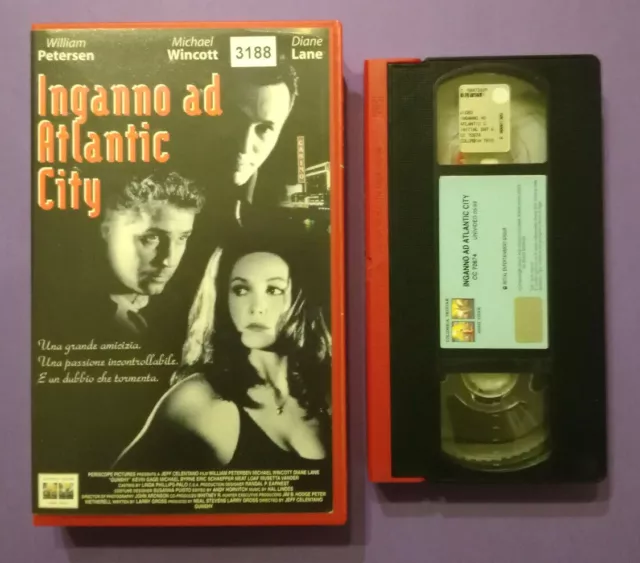 VHS Film Ita Azione INGANNO AD ATLANTIC CITY Diane Lane Videocassetta (V172)