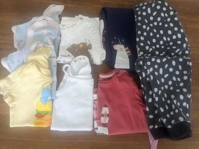 Pacchetto vestiti per bambine 12-18 mt