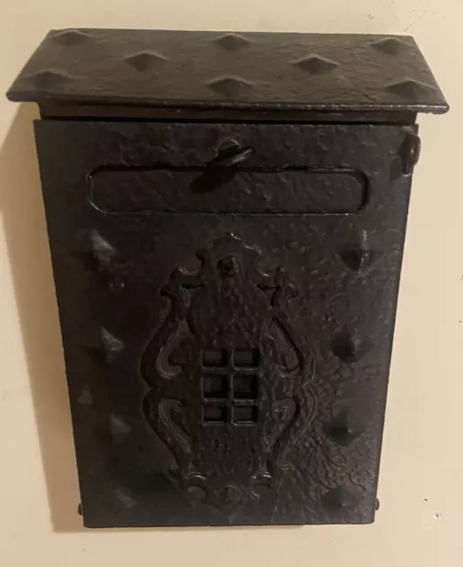 Vintage Antique Cast Iron Metal Black Wall Mount Mailbox Diamond Pattern