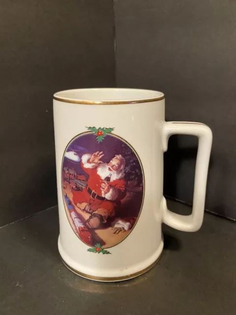 1996 Coca Cola Collectors Edition Seasons Greetings Stein White W/Gold Trim Mug