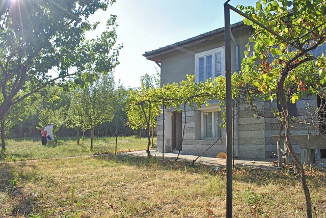 House with Orchard Garden Bulgarian Barn Land Property Bulgaria spain climat EU 2