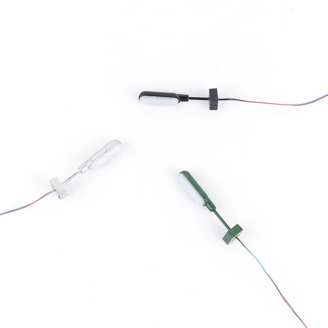 CARSON - Kit D'éclairage LED Multicolore Pour Voiture Radiocommandée (RC) - 10 LED + 4 Bandes Sous Châssis - Simulation Clignotants, Feux, Mode Démo