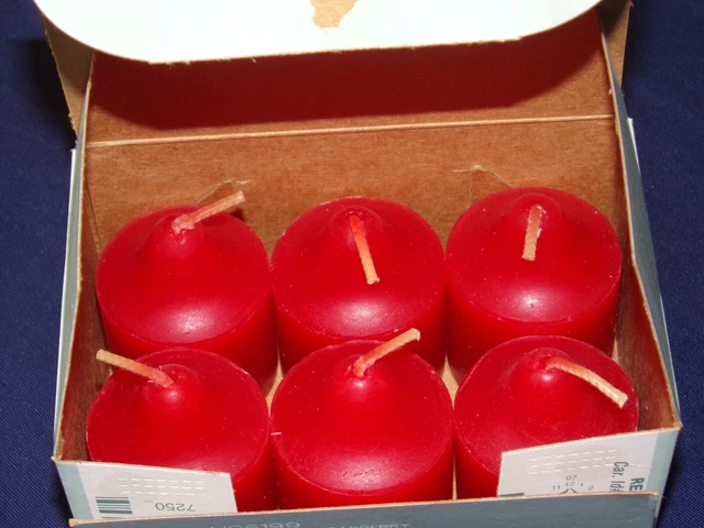 PartyLite Box (6) Cinnamon & Bayberry Votive Candles V06199 NOS