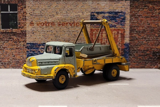 Dinky toys 895 Boite d'origine Camion Unic Multibenne