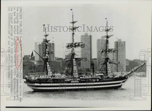 1976 Press Photo Italian tall ship Amerigo Vespucci in the New York harbor