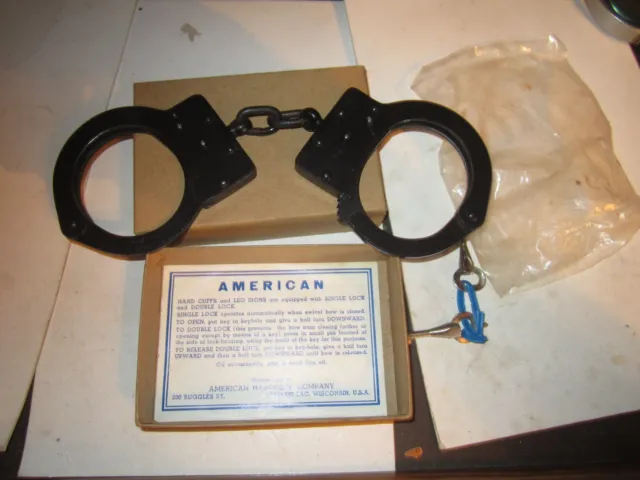 VTG American Handcuff Co Fond Du Lac Wisconsin USA Handcuffs W/2 KEYS IN THE BOX