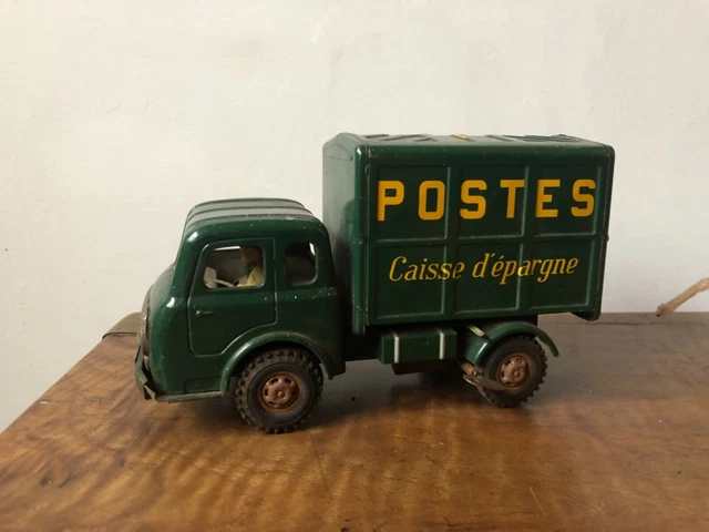 Les jouets Joustra à l'honneur - La Montagne