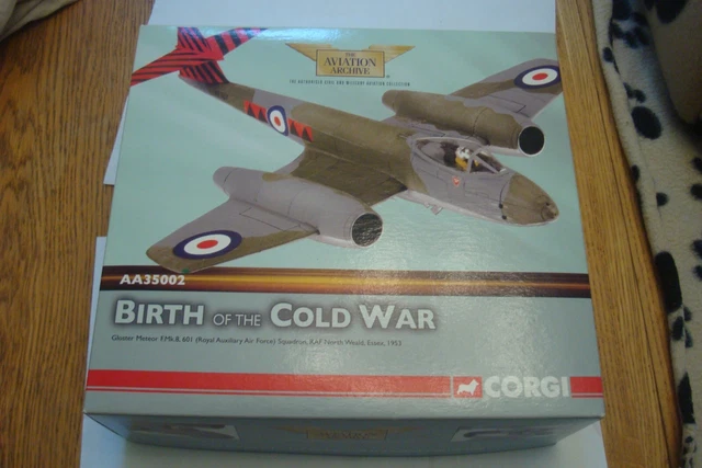Corgi 1/72 AA35002 Gloster Meteor F.MK.8 – Avion De Chasse 601 Sqn