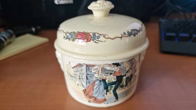 Pot en faïence de sarreguemines Obernai