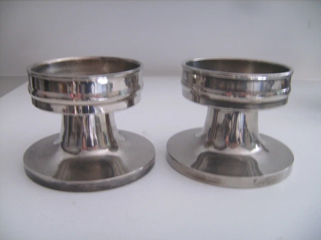 Paire De Bougeoirs Métal Argenté - Pour Grosses Bougies Ø6,8cm - Hauteur 6,5cm