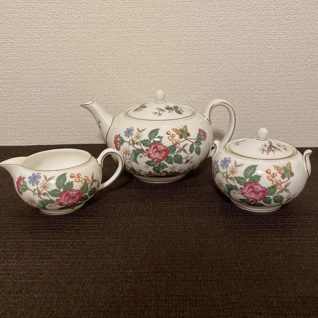 Wedgwood #75 Charnwood Teapot Sugar Pot