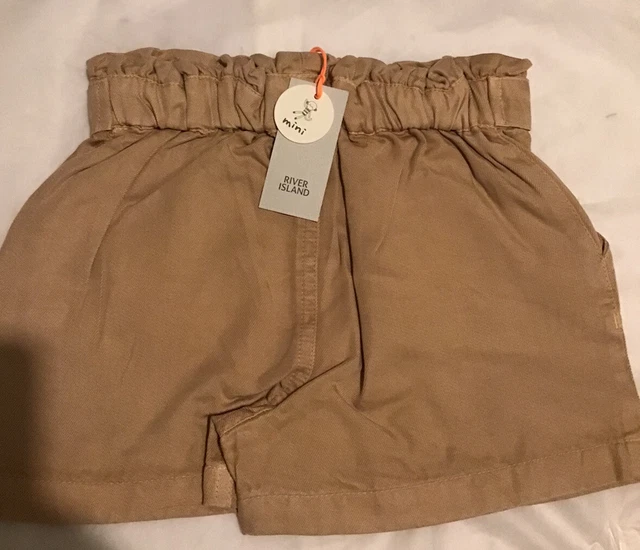 River island mini girls aged 3-4 years stone paperbag buckle belted shorts set 9