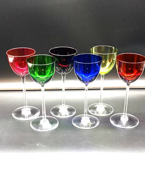 6 verres à vin du Rhin en cristal de BACCARAT modèle PERFECTION couleur ,signé .