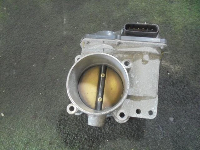 VOLVO VOLVO Volvo serie 70 2005 CBA-SB5244W Corpo Acceleratore [usato] [PA01138643]