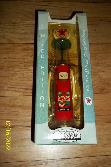 Limited Edition Wayne Gas Pump Replica Gearbox 1997