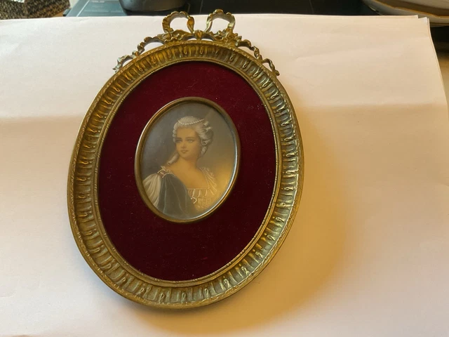 Portrait Miniature Ancien D'enfant Avec Cerise, Signé D'après Russel - Occasion