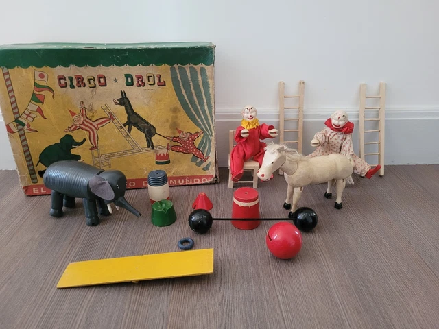 STEIFF PELUCHE CIRQUE OU ANIMAUX SAUVAGES : TRES BEAU KANGOUROU