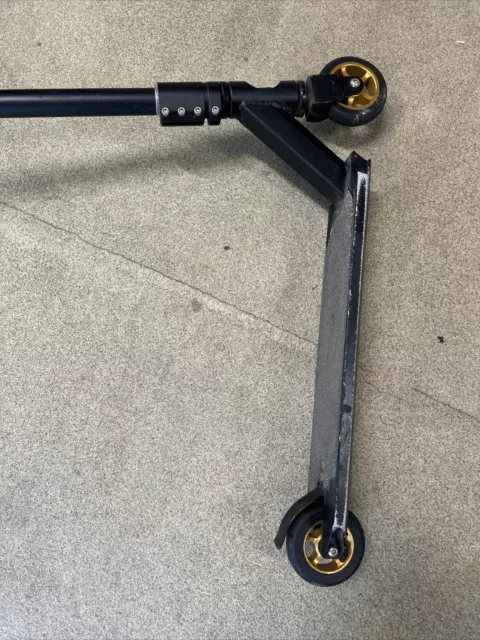 Royal Knight Stunt Freestyle BMX Scooter for Kids or Adults 3