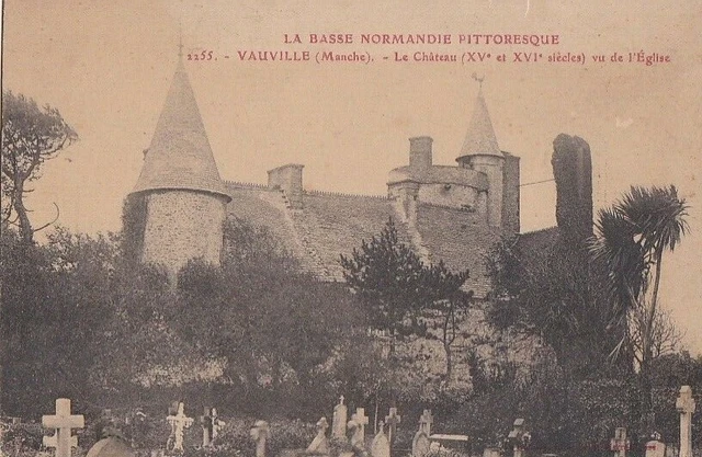 CPA 50 La Hague - Biville Beaumont VAUVILLE Castle & Cemetery seen from the Church