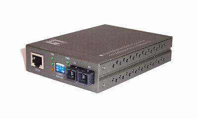 LevelOne FVT-4001 1310nm 2Km SC MultiMode 10/100BaseT To 100Base-FX FE Converter
