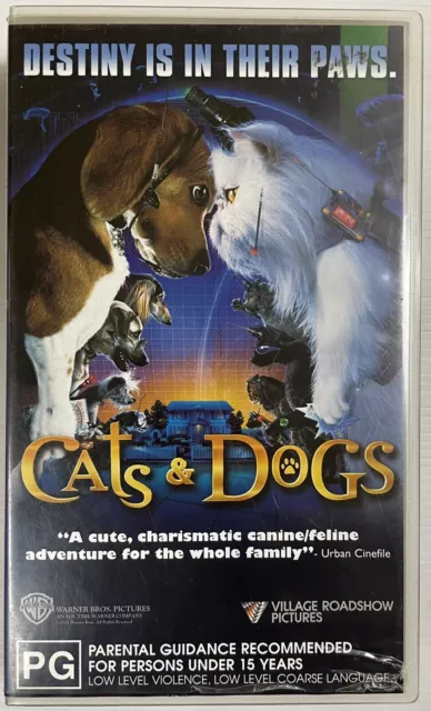 Cats & Dogs VHS Tobey Mcguire Video Cassette Tape PAL PG 2001