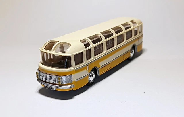 NOREV ancien - N°528 Autocar SAVIEM SC1 - les microminiatures de NOREV – Antique MarcBea