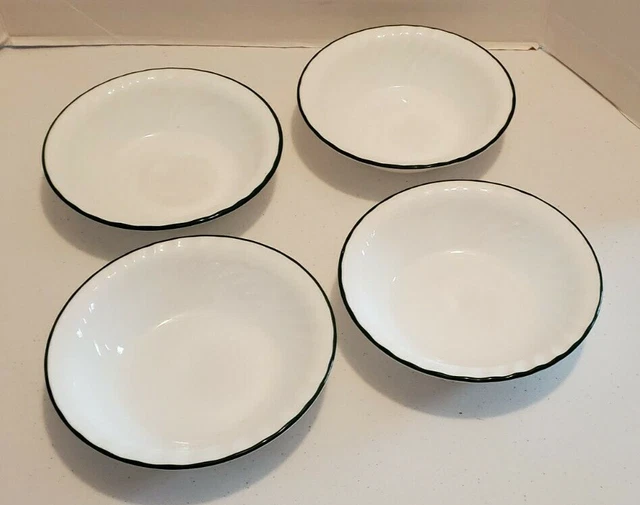 Corelle Callaway Ivy Holiday Magic Swirl Soup Cereal Bowls 7.25” Set of 4 Green