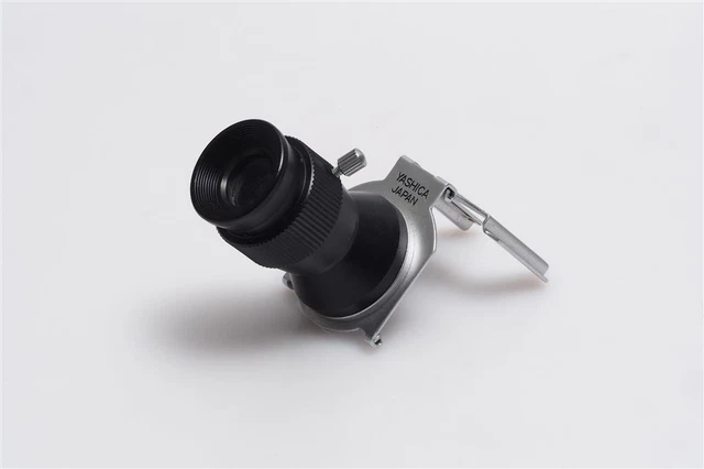 Yashica Right Angle Finder (1695481244)