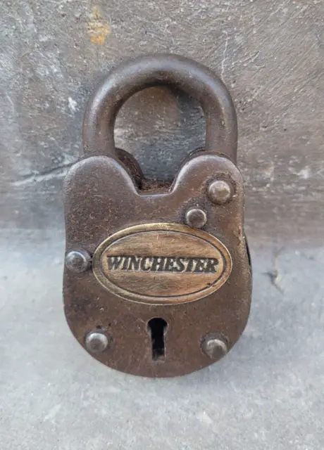 Winchester Cast Iron Gate Lock W/ 2 Working Keys & Antique Finish Padlock 3